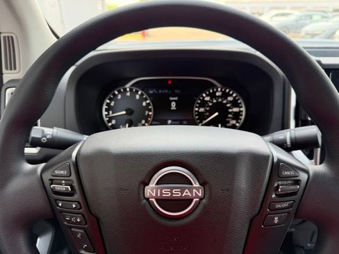 Certified 2025 Nissan Frontier SV RWD image 16