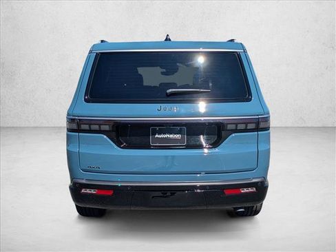 New 2026 Jeep Grand Wagoneer 4WD image 7