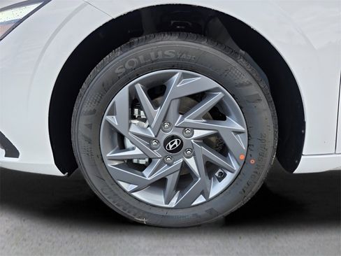 New 2026 Hyundai Elantra Blue image 10