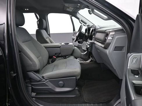 Used 2025 Ford F150 XLT w/ Equipment Group 301A Standard image 18