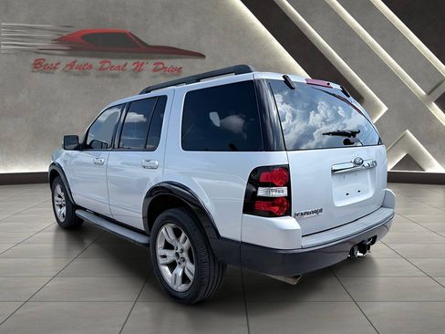 Used 2010 Ford Explorer XLT RWD image 5