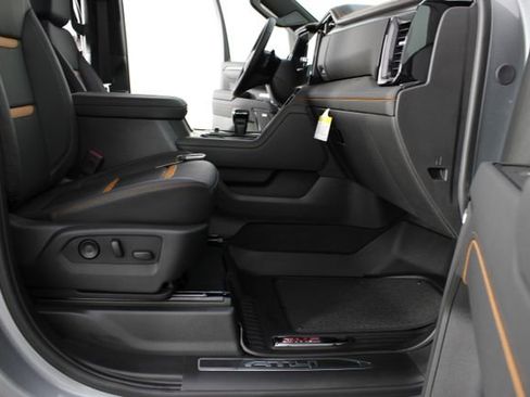 New 2026 GMC Sierra 1500 AT4 AWD/4WD image 26