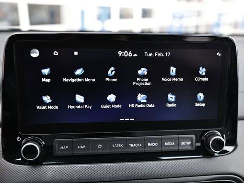 Used 2023 Hyundai Kona Limited image 36