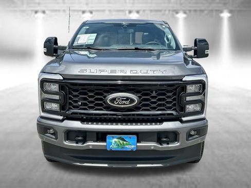 Used 2025 Ford F250 Lariat w/ Lariat Ultimate Package AWD/4WD image 2