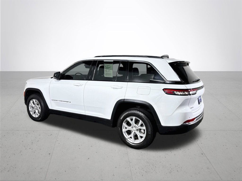 Certified 2023 Jeep Grand Cherokee Limited AWD/4WD image 9