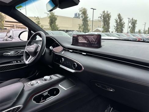 Used 2025 Genesis GV70 3.5T Sport w/ Sport Prestige Package image 21