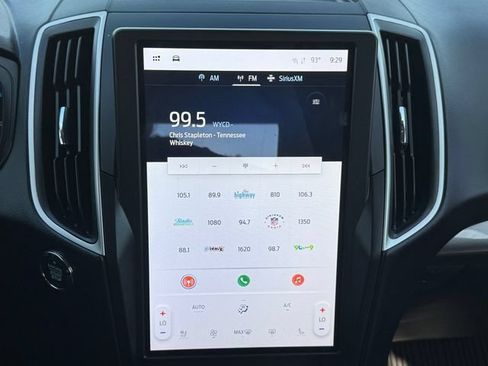 Certified 2024 Ford Edge SEL w/ Convenience Package AWD/4WD image 10