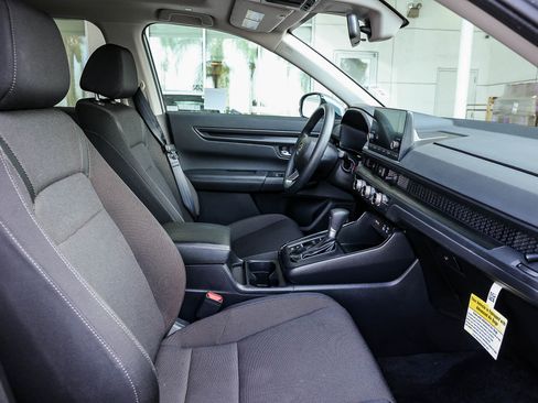 Used 2025 Honda CR-V EX image 22