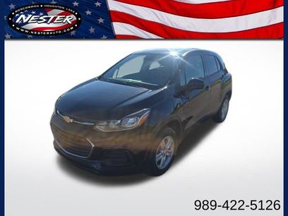 Used 2022 Chevrolet Trax LS w/ Tint and Cruise Package