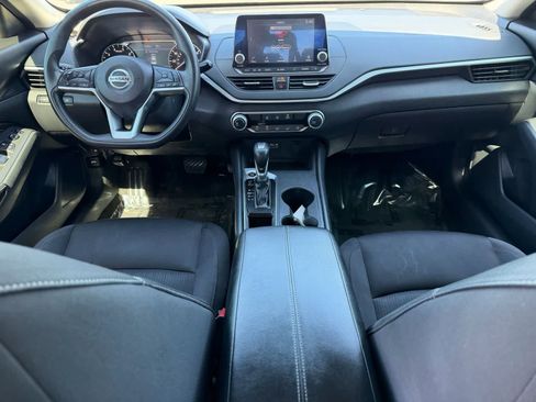 Certified 2019 Nissan Altima 2.5 S image 14