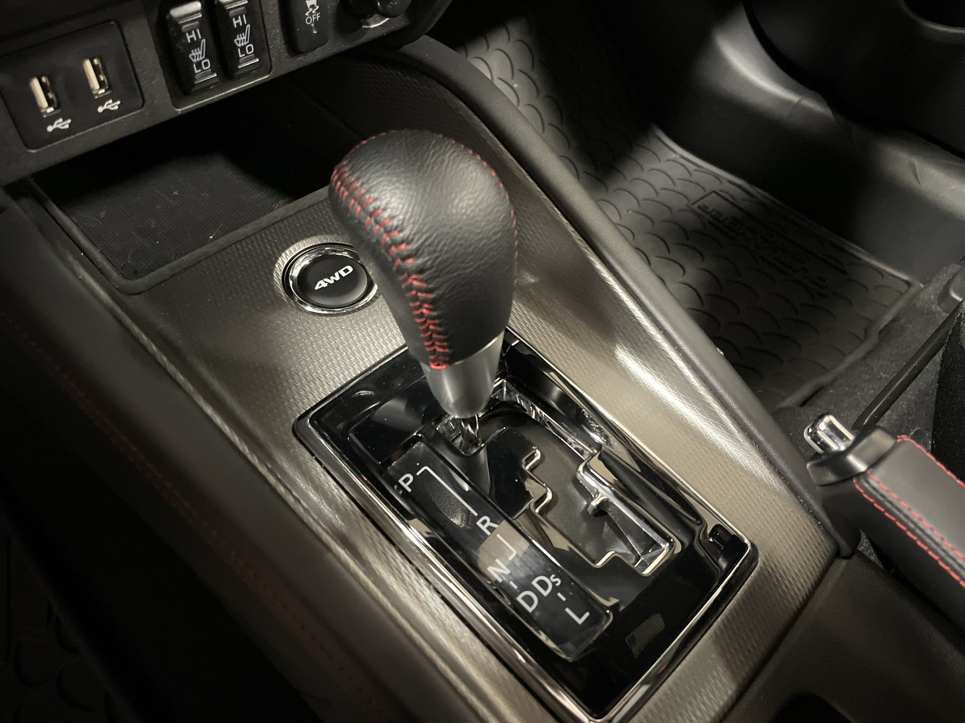 Used 2025 Mitsubishi Outlander Sport AWD image 30