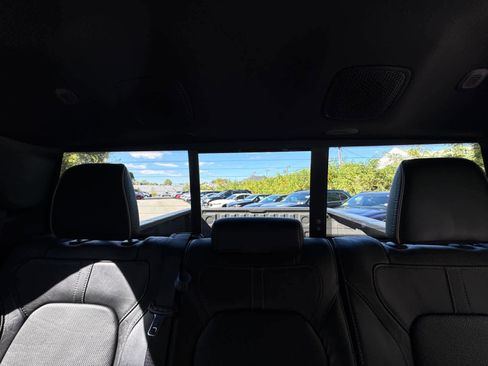 Used 2023 RAM 1500 Limited w/ Body Color Bumper Group image 35