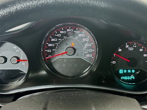 Used 2013 Dodge Avenger SE image 15