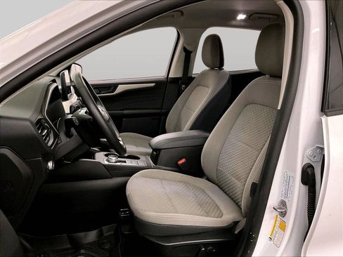 Used 2022 Ford Escape SE w/ Convenience Package FWD image 24