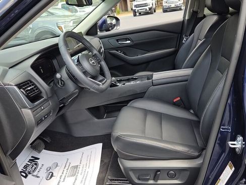 Used 2024 Nissan Rogue SL w/ SL Premium Package FWD image 6