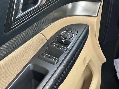 Used 2016 Ford Explorer FWD image 14