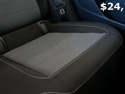 Certified 2025 Volkswagen Taos S image 61