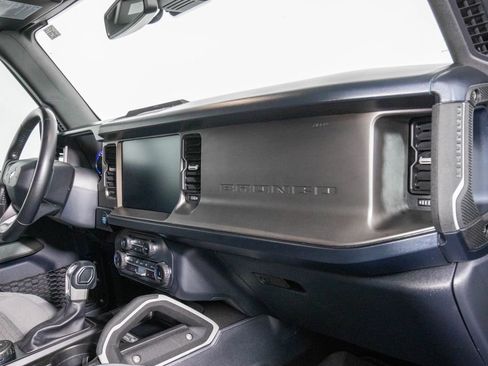 Used 2022 Ford Bronco Outer Banks AWD/4WD image 18