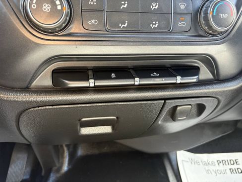 Used 2015 GMC Sierra 1500 2WD Regular Cab image 28