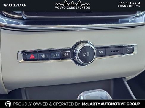 New 2026 Volvo XC90 B6 Ultra w/ Protection Package Premier image 22