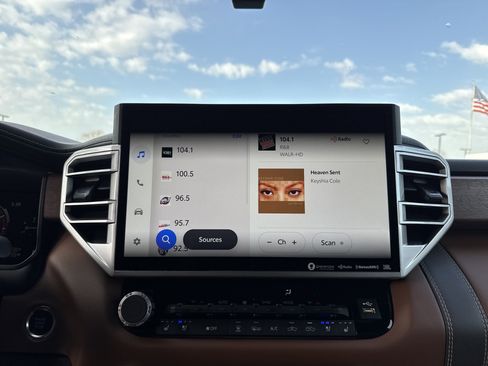 Used 2022 Toyota Tundra 1794 Edition image 25