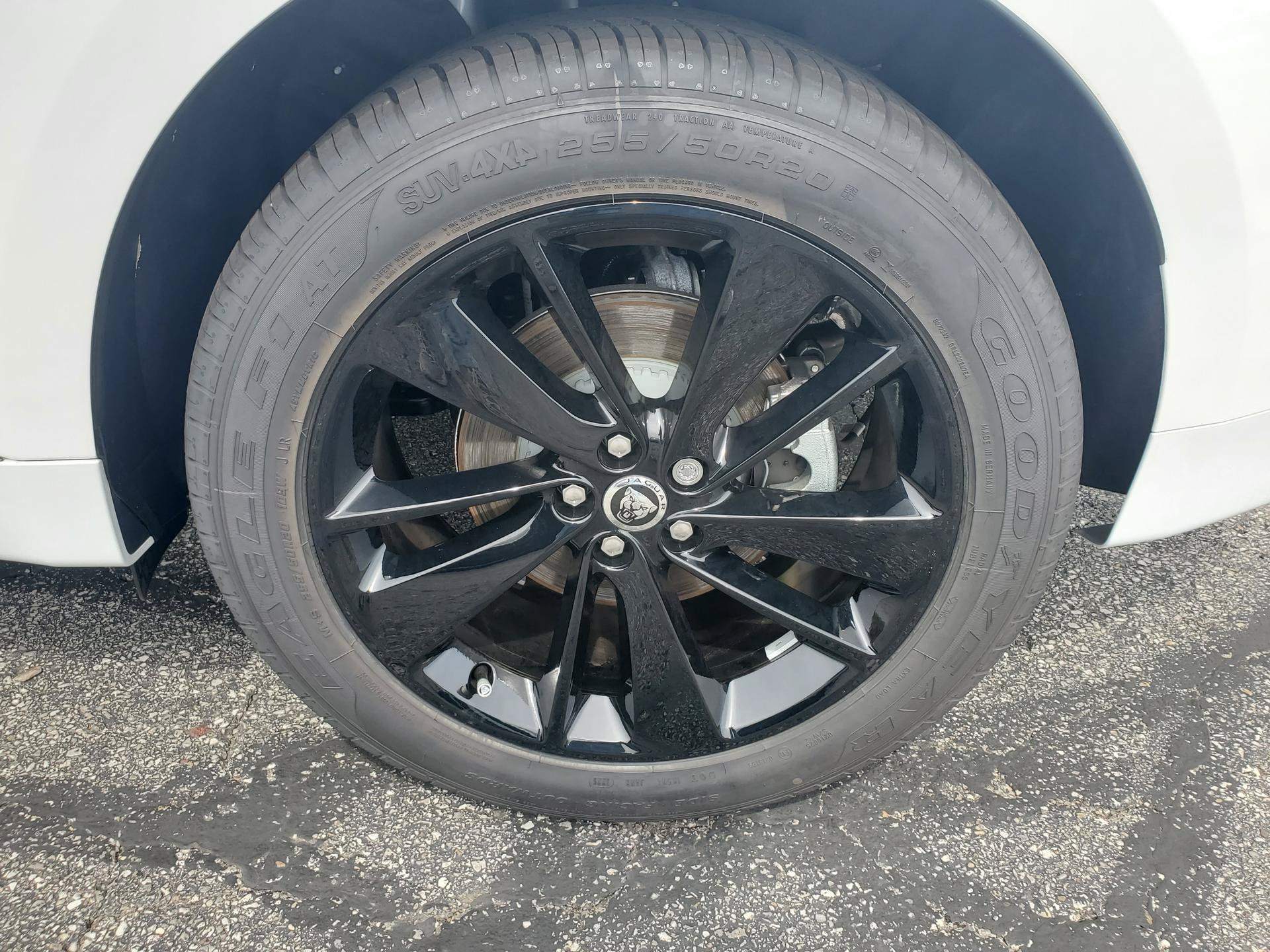 New 2026 Jaguar F-PACE R-Dynamic S AWD/4WD image 27