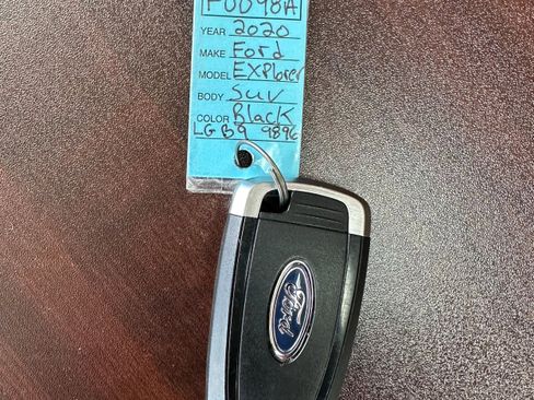 Used 2020 Ford Explorer Limited image 29