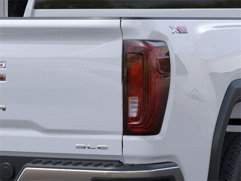 New 2026 GMC Sierra 2500 SLE image 11