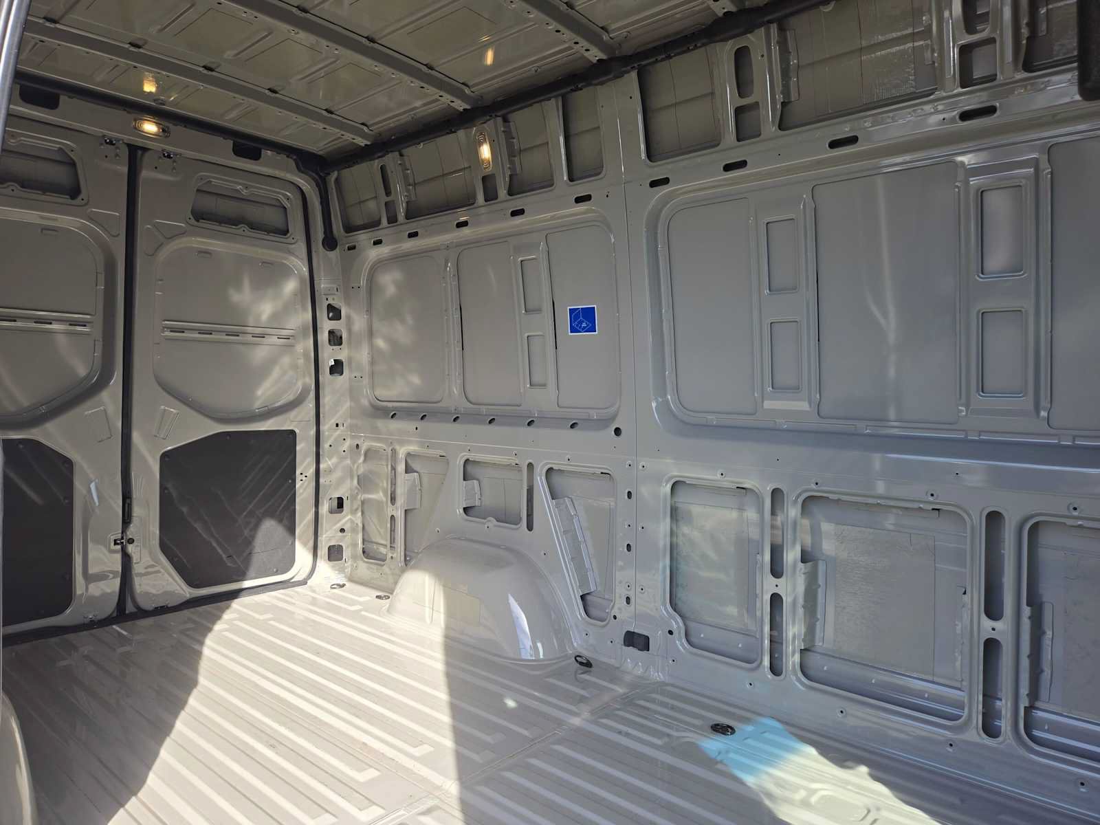 Used 2026 Mercedes-Benz Sprinter 2500 image 13