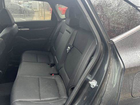 Used 2024 Kia Seltos SX w/ SX Sunroof Package image 7