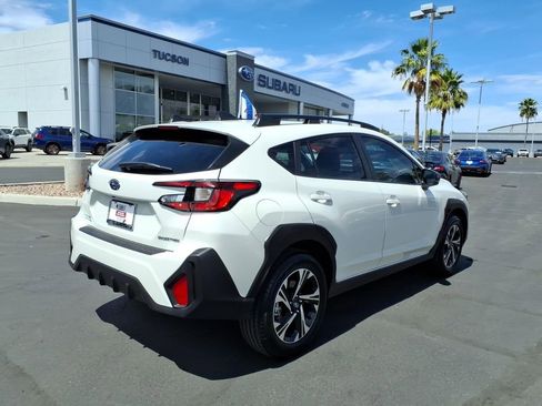 Used 2025 Subaru Crosstrek 2.0i Premium image 10
