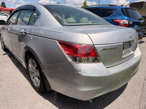 Used 2010 Honda Accord EX-L image 9