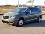 New 2025 Chrysler Pacifica Select image 2