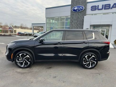 Used 2024 Mitsubishi Outlander SE AWD/4WD image 9