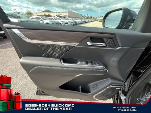 New 2026 GMC Acadia Denali w/ Super Cruise Package image 23