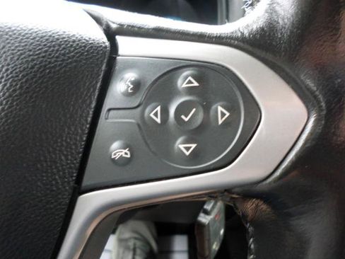 Used 2019 Chevrolet Colorado LT w/ LT Convenience Package image 15