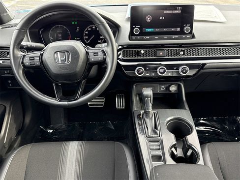 Certified 2024 Honda Civic Sport image 15
