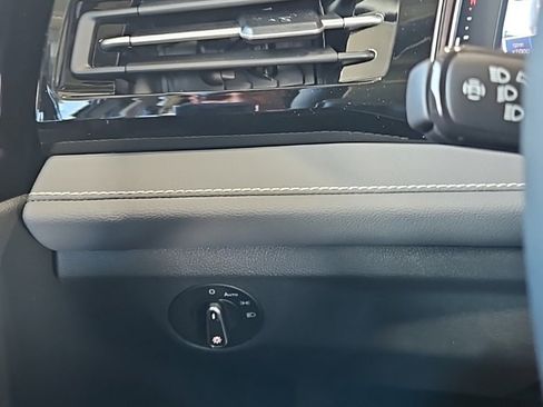 New 2026 Volkswagen Jetta SEL image 36