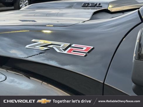 Used 2022 Chevrolet Silverado 1500 ZR2 w/ Technology Package AWD/4WD image 11