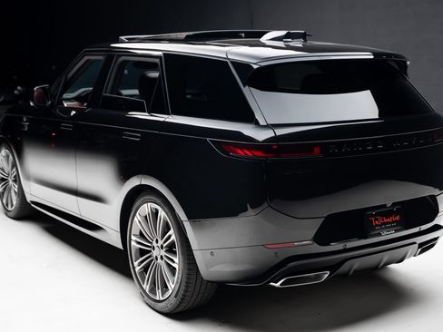 Used 2026 Land Rover Range Rover Sport Dynamic SE AWD/4WD image 23