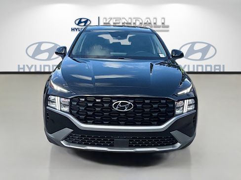 Used 2023 Hyundai Santa Fe SE FWD image 2