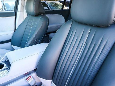 New 2026 Hyundai Ioniq 9 Calligraphy image 28