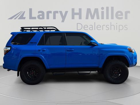 Used 2019 Toyota 4Runner TRD Pro AWD/4WD image 6