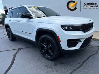 Certified 2023 Jeep Grand Cherokee Altitude AWD/4WD video 2