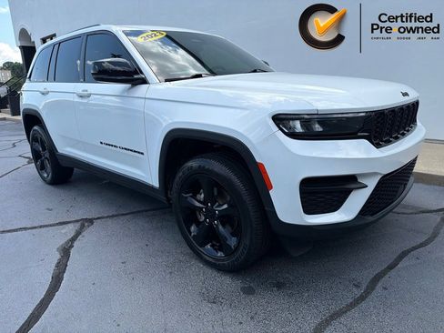 Certified 2023 Jeep Grand Cherokee Altitude AWD/4WD image 2