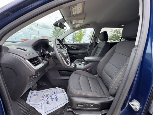 Used 2022 GMC Terrain SLE w/ Driver Convenience Package AWD/4WD image 9