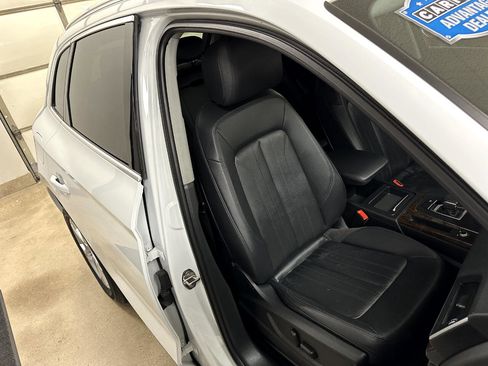 Used 2019 Audi Q5 2.0T Premium image 71