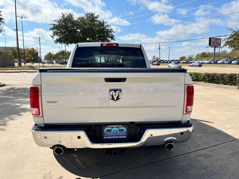 Used 2018 RAM 1500 Laramie w/ Convenience Group image 6