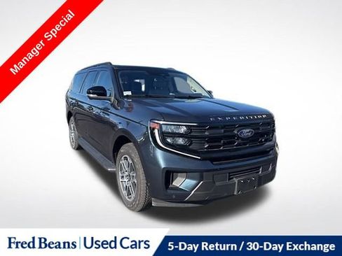 Used 2025 Ford Expedition Max Active image 1