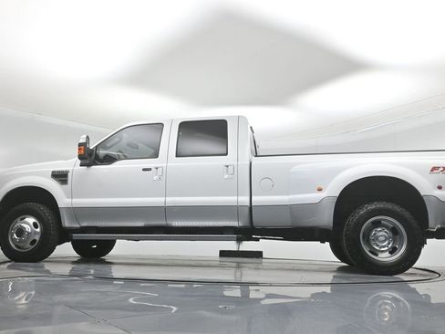 Used 2010 Ford F350 Lariat image 49